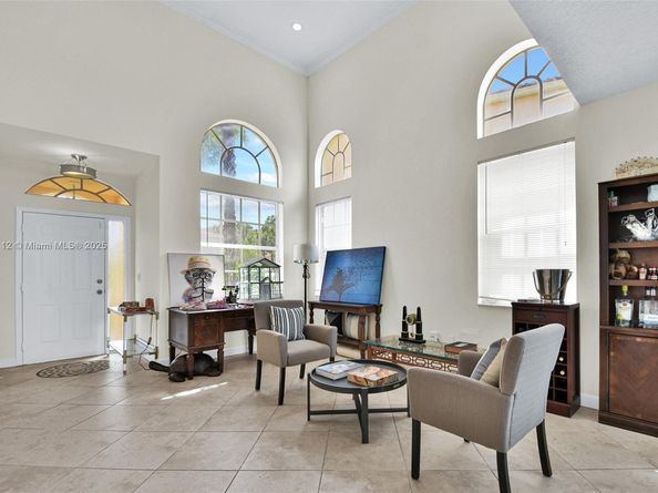 8713 NW 6th Ct, Coral Springs FL 33071