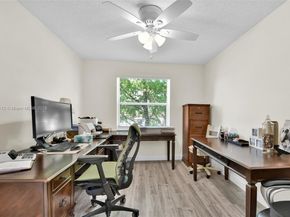 8713 NW 6th Ct, Coral Springs FL 33071