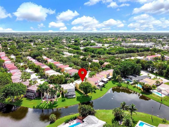 8713 NW 6th Ct, Coral Springs FL 33071