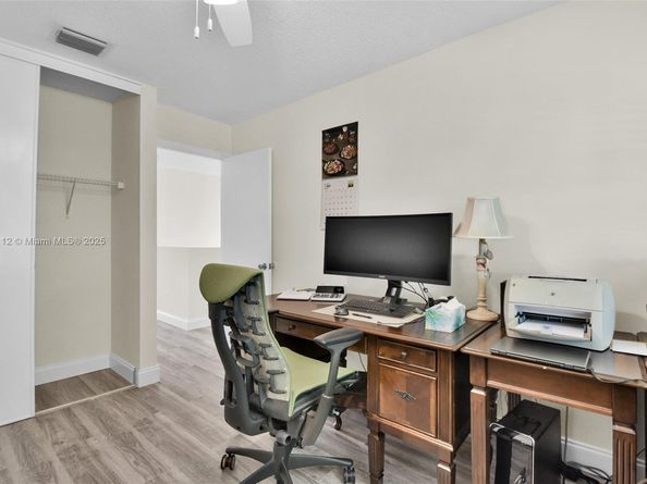 8713 NW 6th Ct, Coral Springs FL 33071