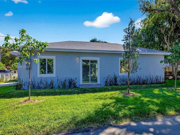 1346 NW 44th St, Miami FL 33142