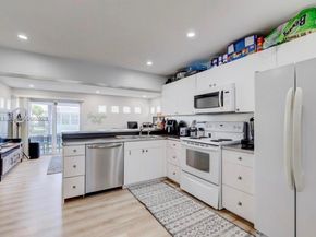 5402 NW 25th Ter, Tamarac FL 33309