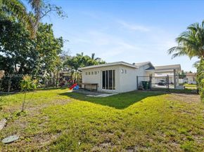 5402 NW 25th Ter, Tamarac FL 33309