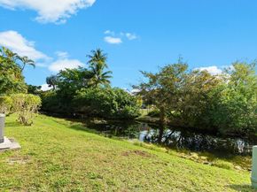 4119 Coral Springs Dr C6, Coral Springs FL 33065