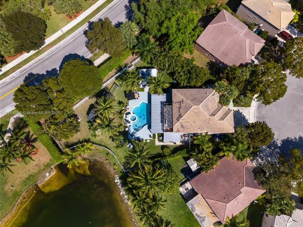 16895 SW 49 ct, Miramar FL 33027