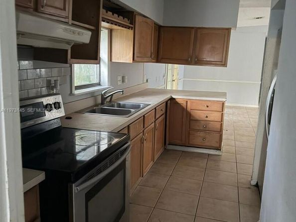 11681 N 41st Ct N, West Palm Beach FL 33411