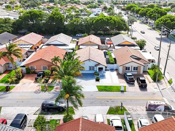 7578 W 30th Ln, Hialeah FL 33018