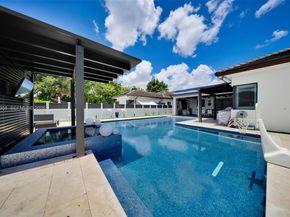 1550 SW 89th Ct, Miami FL 33174