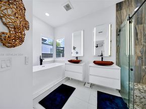 1550 SW 89th Ct, Miami FL 33174