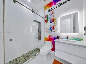 1550 SW 89th Ct, Miami FL 33174