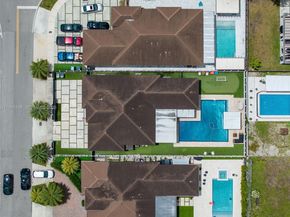 1550 SW 89th Ct, Miami FL 33174