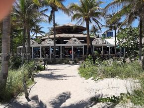 371 SE 3rd St, Pompano Beach FL 33060