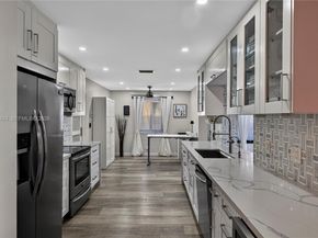 371 SE 3rd St, Pompano Beach FL 33060