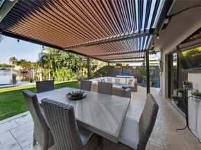 371 SE 3rd St, Pompano Beach FL 33060