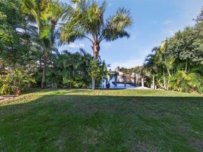 371 SE 3rd St, Pompano Beach FL 33060