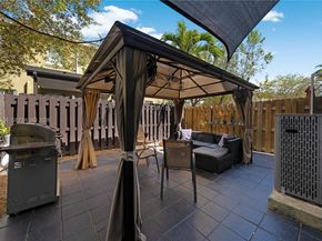 1449 SE 24th Rd, Homestead FL 33035