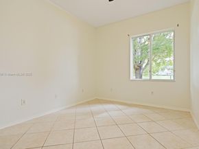 1921 SE 16 Ave, Homestead FL 33035
