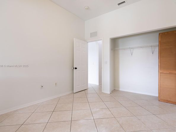 1921 SE 16 Ave, Homestead FL 33035