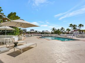 3600 Yacht Club Dr 703, Aventura FL 33180