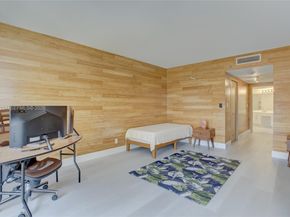 3600 Yacht Club Dr 703, Aventura FL 33180