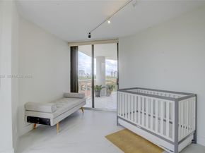 3600 Yacht Club Dr 703, Aventura FL 33180