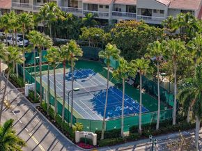 3600 Yacht Club Dr 703, Aventura FL 33180