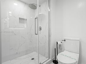 1850 Monroe St 310, Hollywood FL 33020