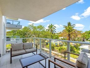 1850 Monroe St 310, Hollywood FL 33020