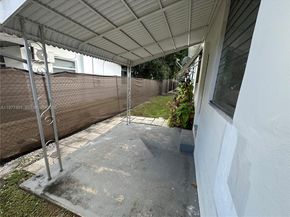 2222 Jackson St 6E, Hollywood FL 33020
