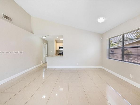 702 SW 79th Ave, North Lauderdale FL 33068