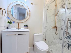 4241 Thomas St, Hollywood FL 33021