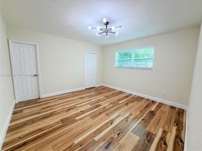 4241 Thomas St, Hollywood FL 33021