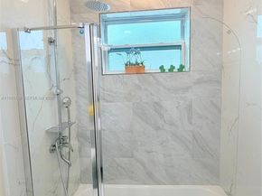 4241 Thomas St, Hollywood FL 33021