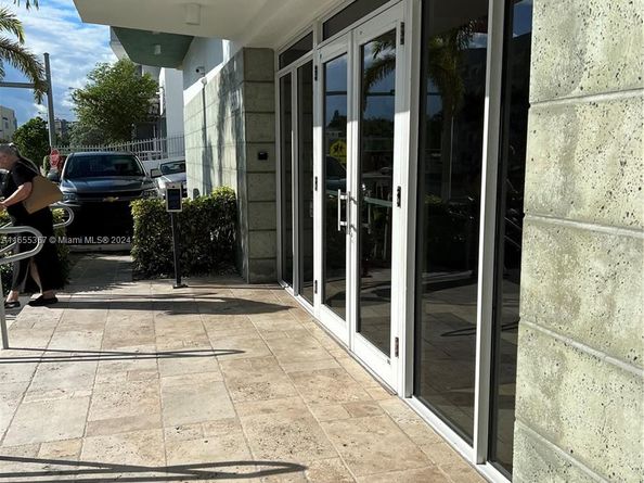2550 SW 27th Ave 703, Miami FL 33133