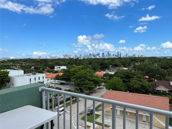 2550 SW 27th Ave 703, Miami FL 33133