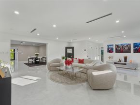 2825 SW 79th Ct, Miami FL 33155