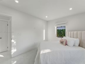 2825 SW 79th Ct, Miami FL 33155