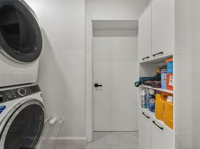 2825 SW 79th Ct, Miami FL 33155