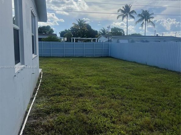 14730 SW 104th Ct, Miami FL 33176