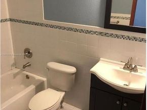 17962 NW 68th Ave D21, Hialeah FL 33015