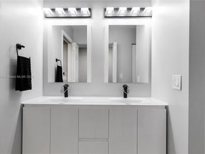 7408 Fairfax Dr 108, Tamarac FL 33321