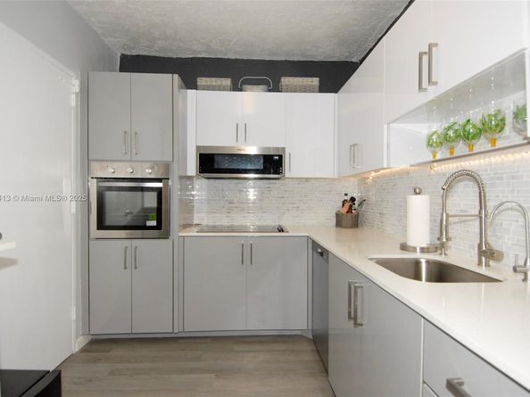 4250 Galt Ocean Dr 2J, Fort Lauderdale FL 33308