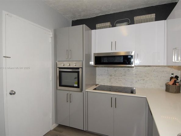 4250 Galt Ocean Dr 2J, Fort Lauderdale FL 33308