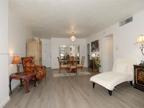 4250 Galt Ocean Dr 2J, Fort Lauderdale FL 33308