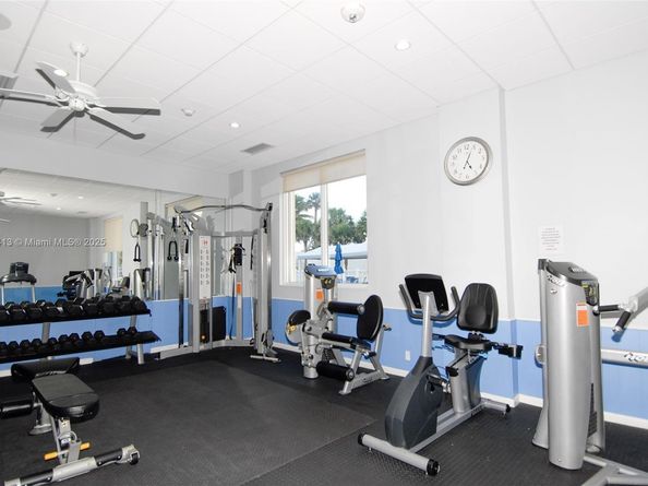 4250 Galt Ocean Dr 2J, Fort Lauderdale FL 33308