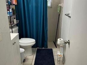 3242 NW 203rd St, Miami Gardens FL 33056