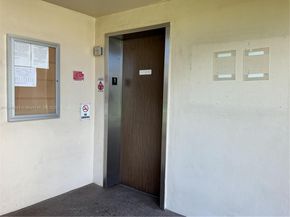 2600 W Sunrise Lakes Dr 305, Sunrise FL 33322
