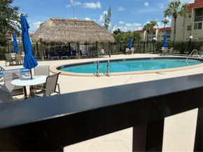 2600 W Sunrise Lakes Dr 305, Sunrise FL 33322