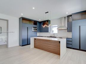 3909 SW 138th Ave, Miami FL 33175