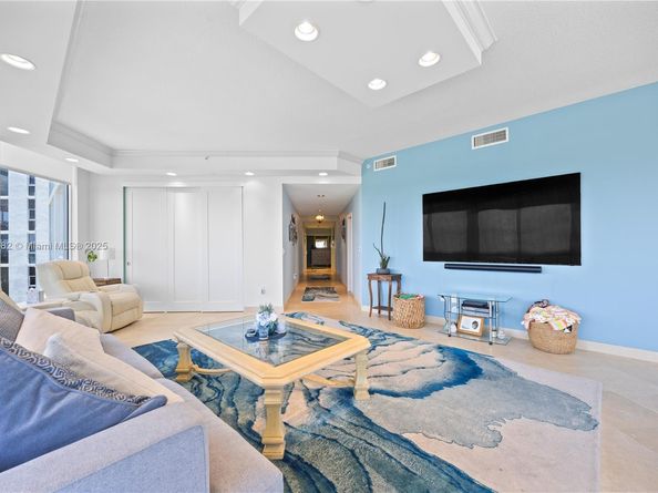 6051 N Ocean Dr 1602, Hollywood FL 33019